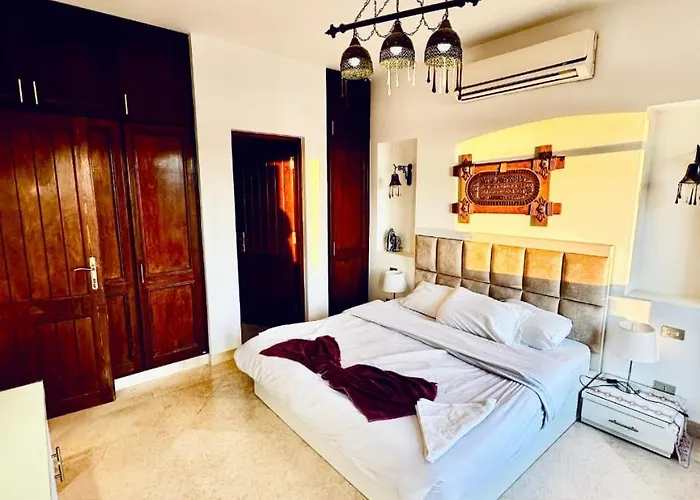 2Bedroom In West Golf