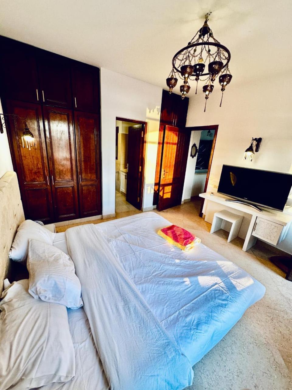 Apartment 2bedroom In West Golf *
